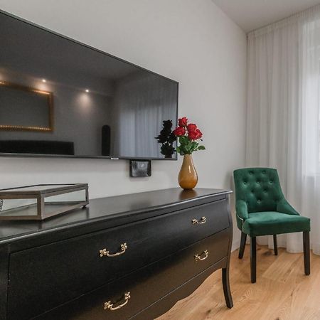Golden Home Centre Apartment Zagreb Ngoại thất bức ảnh